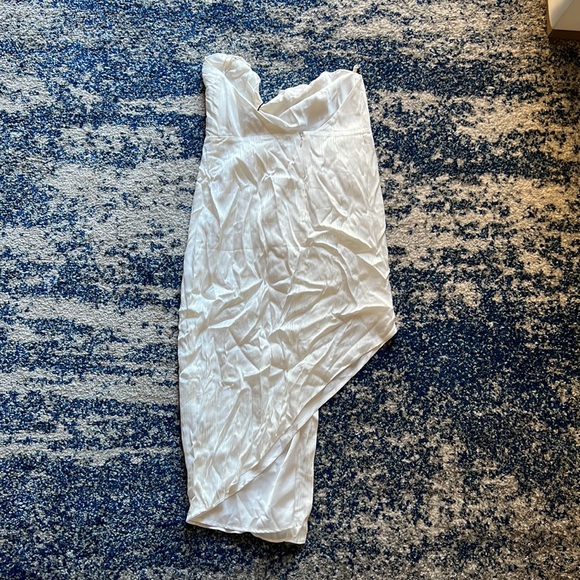 Michael Costello x REVOLVE Tessa Midi Dress in Ivory - Picture 8 of 9